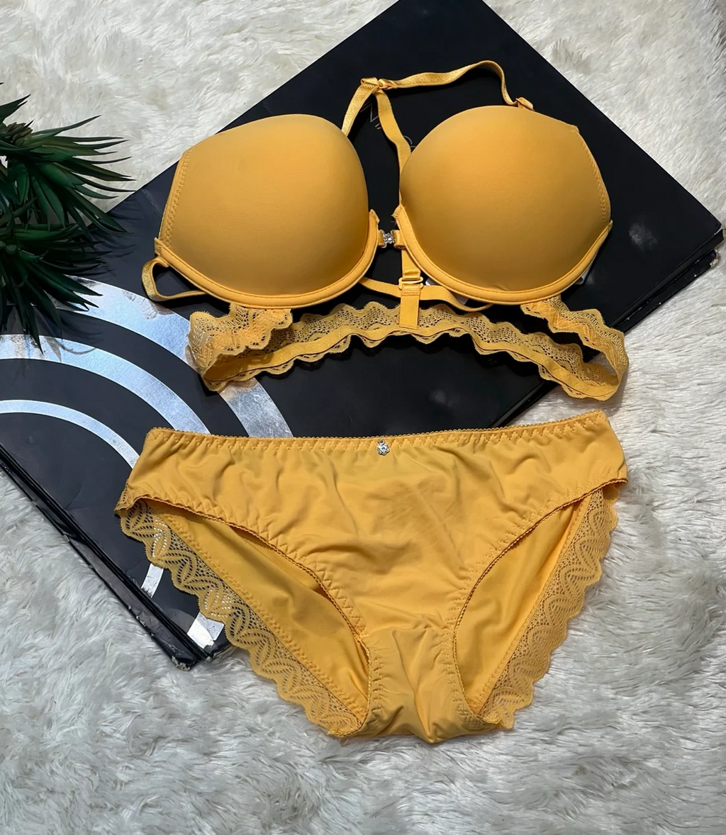 FlaxyWear  Padded Lace Bra & Panty Set – Front Closure Push-Up Bra with Triple Strap Back